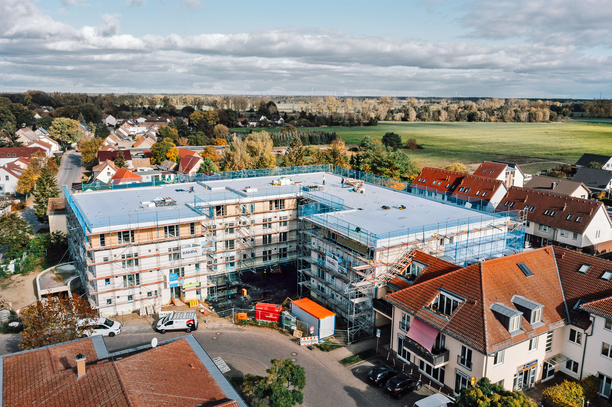 BDF-Mitglied KAMPA baut in Saarmund Brandenburgs größtes Wohngebäude aus Holz
